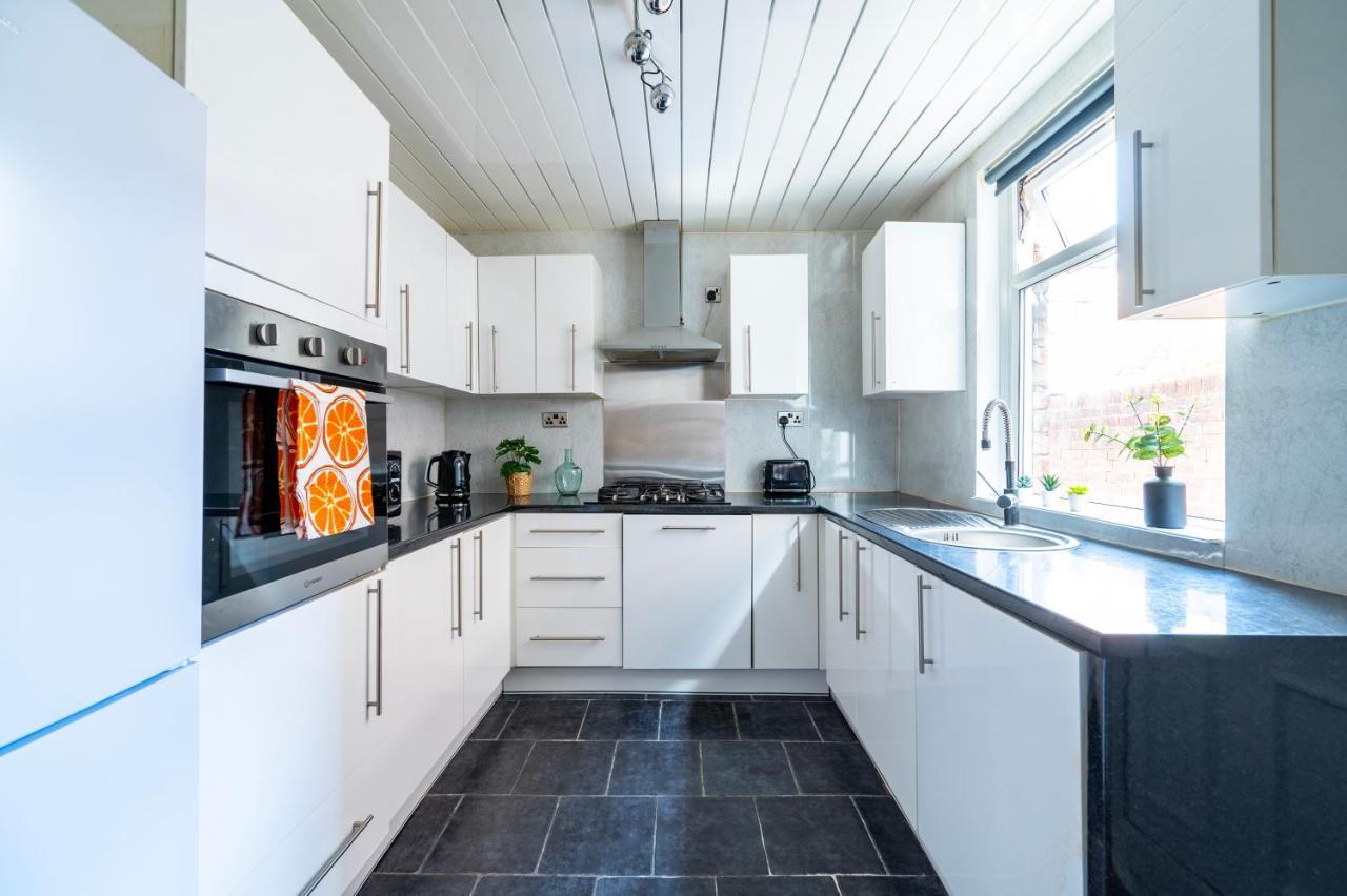 Luxury Liverpool Accommodation Exterior foto